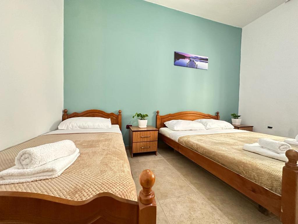 Vlora Villa With Private Parking Eksteriør bilde