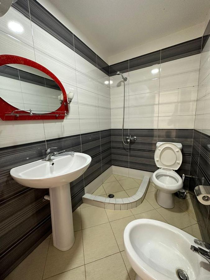 Vlora Villa With Private Parking Eksteriør bilde