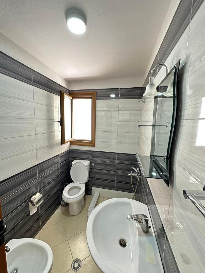 Vlora Villa With Private Parking Eksteriør bilde