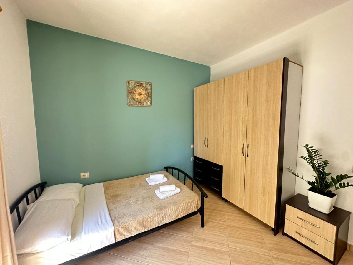 Vlora Villa With Private Parking Eksteriør bilde