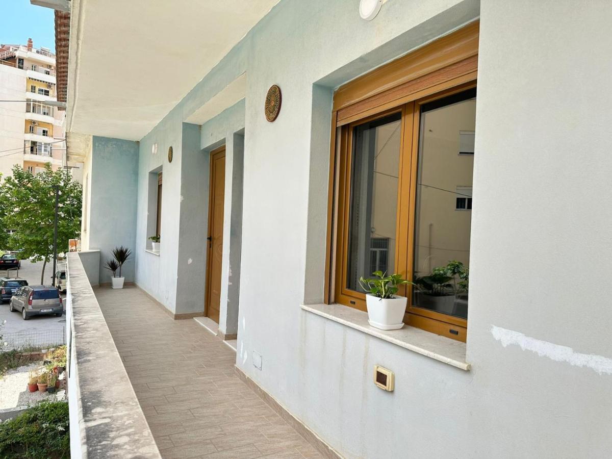 Vlora Villa With Private Parking Eksteriør bilde